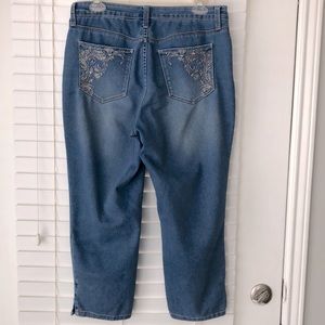 Style & Co Capris Blue Denim SZ 8